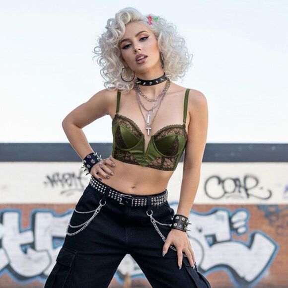 Victoria’s Secret Very Sexy Bustier Demi Bra 32C Olive Green Lace Satin Pin Up - Picture 4 of 14